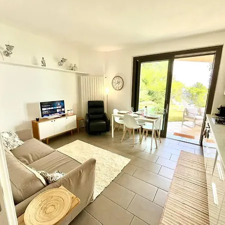 Apartment Bellavista Massino Visconti